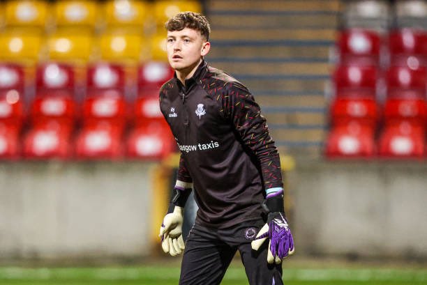 5 games before he joined:
13 goals conceded

5 games since he joined:
2 goals conceded

Lewis Budinauckas is turning out to be a great signing for Partick Thistle, he’s also kept clean sheets in all of his previous 3 🧤