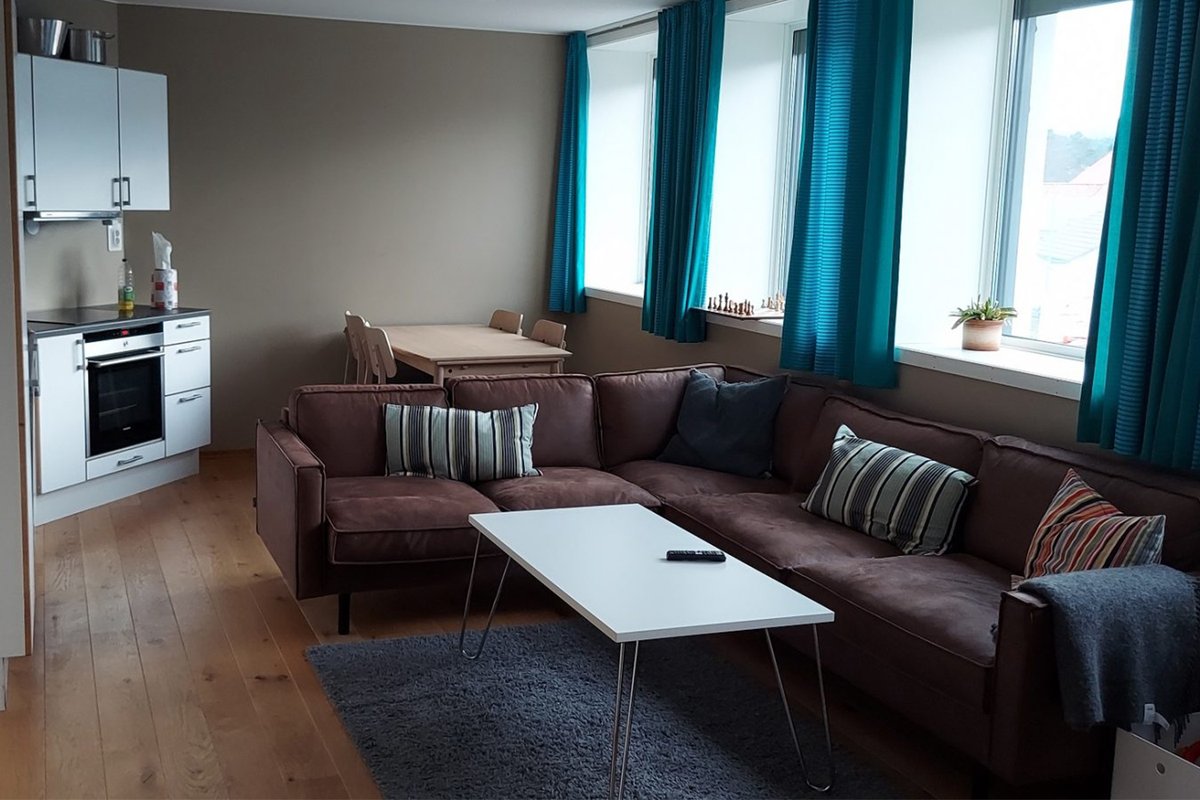 not even playing. this is your apartment vs scandinavian prisons. man in the second photo was sentenced to five years in a norwegian prison for murder