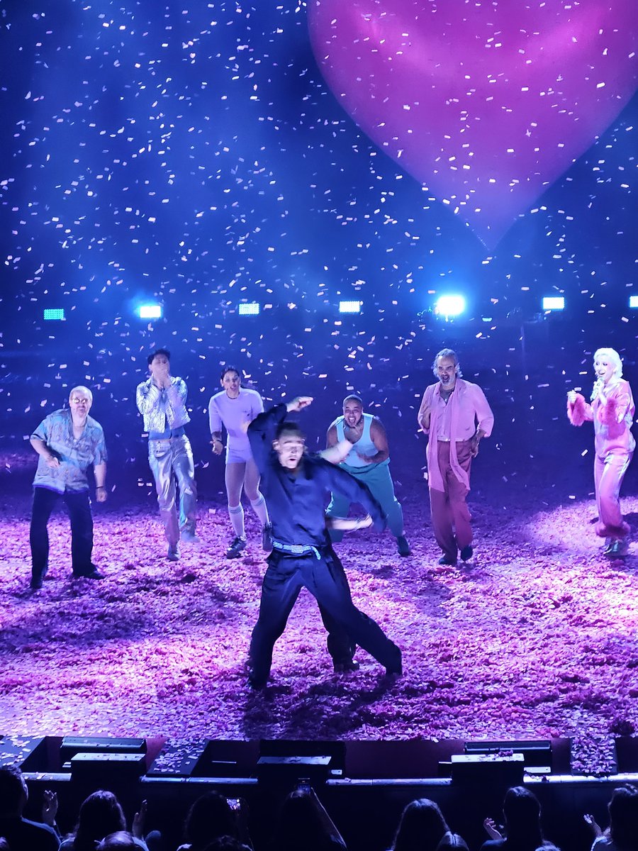 gloriouslowkey6's tweet image. I am so proud of the pictures I took 🥺💓💓💓 and I already miss London and the excitement to see the play. Someone take me back. #muchadoaboutnothing