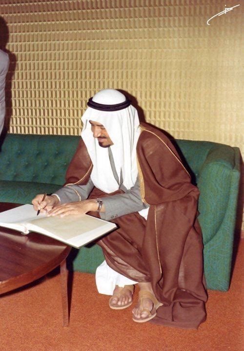 KsaPast88's tweet photo. من الصور الخالدة
للملك خالد
رحمه الله تعالى https://t.co/Vk2fYbrMVC