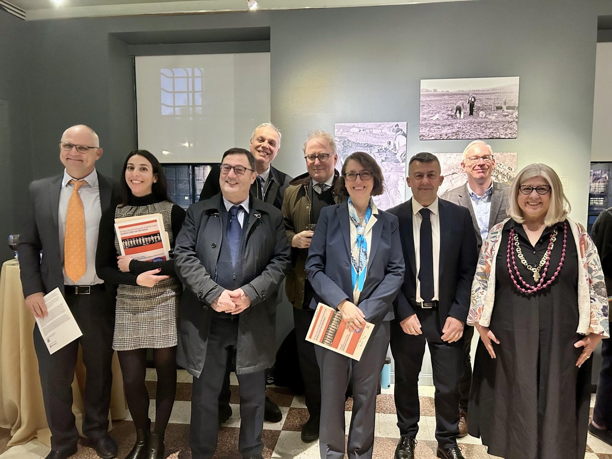 ItalianAcademy's tweet image. The Academy thanks all the speakers and partners for a full house event yesterday. @StevenEllis74, Fondazione Mont&apos;e Monteprama, @AnthonyMuroni, Ilaria Orri, Sean Hemingway, Peter Van Dommelen, @issnaf, @Columbia.
