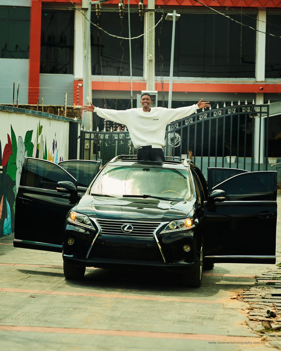 eshofather's tweet image. GOD DID..!!!! No more Uber,Eje is now a car owner…Alhamdulilah oooo