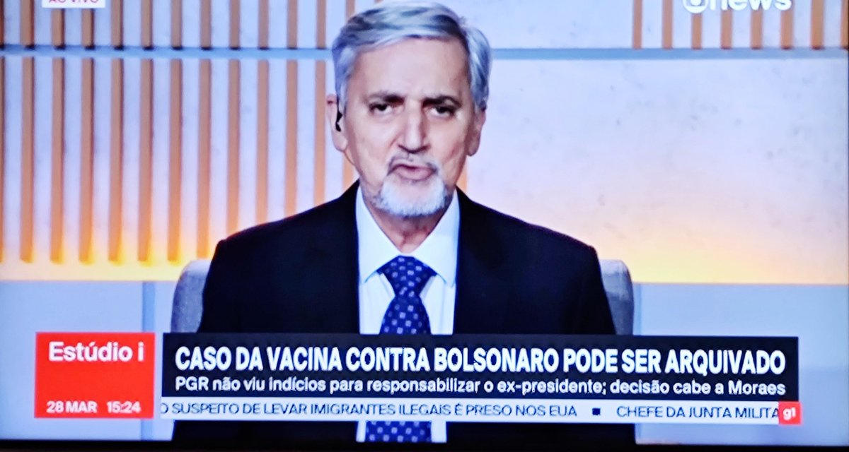 dulcidio's tweet photo. Vacina "contra Bolsonaro"? Que sonho!!! 😁
...........
Brincadeiras à parte, na verdade esta  vacina já existe. Chama-se educação. Basta estudar! https://t.co/KzFDSlA3PH