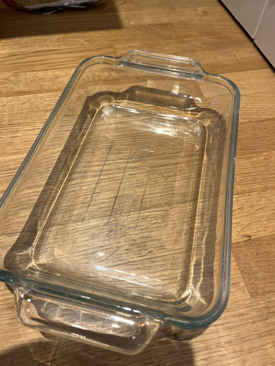 #ad Keeping the dishes squeaky clean! #FairyGoodClean #FairyPlatinumPlus #SavvyCircle