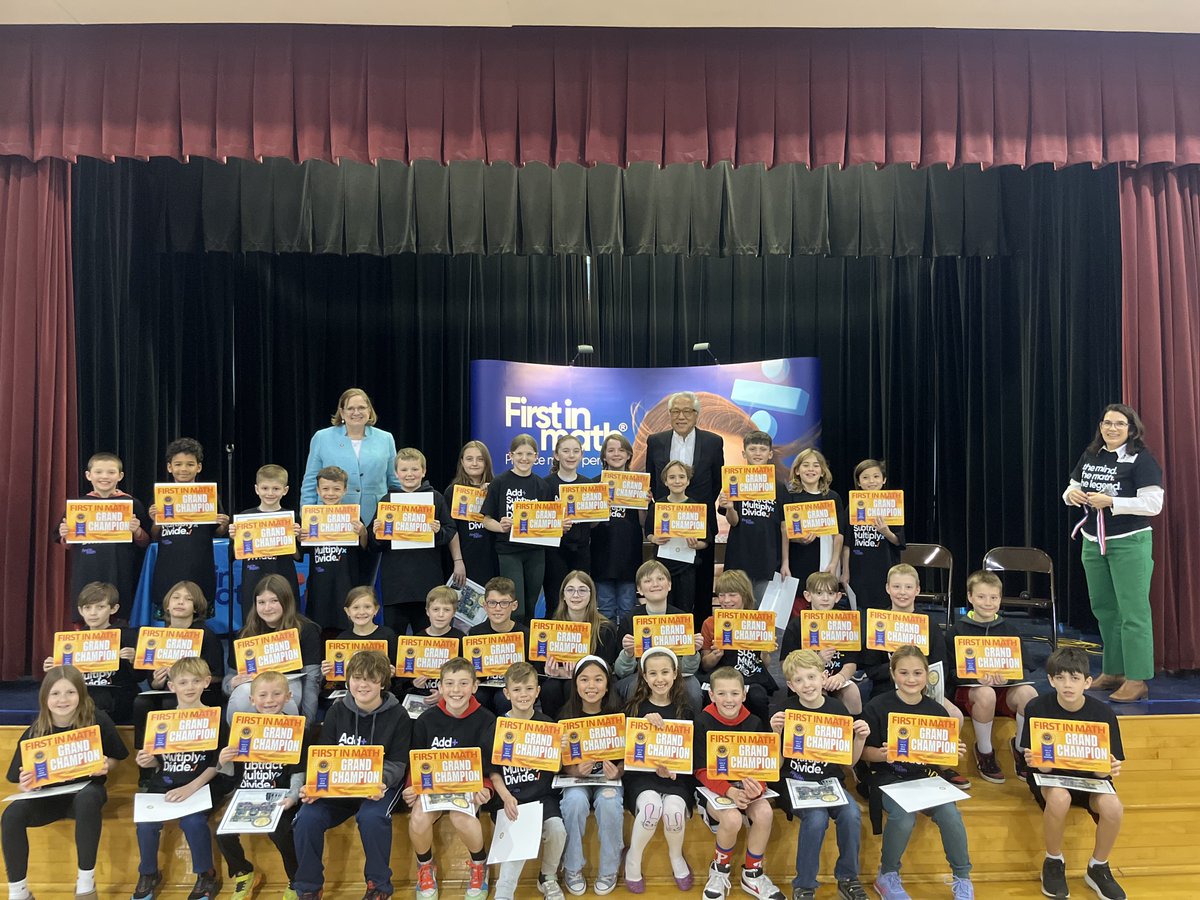 Sen_Pennycuick's tweet image. Salford Hills Elementary is ranked #26 in the nation for First in Math—an incredible achievement! 🎉 I was proud to present Senate certificates to the 38 students & celebrate the students, faculty, and staff for their hard work. ✏️📚 #FirstInMath #Education