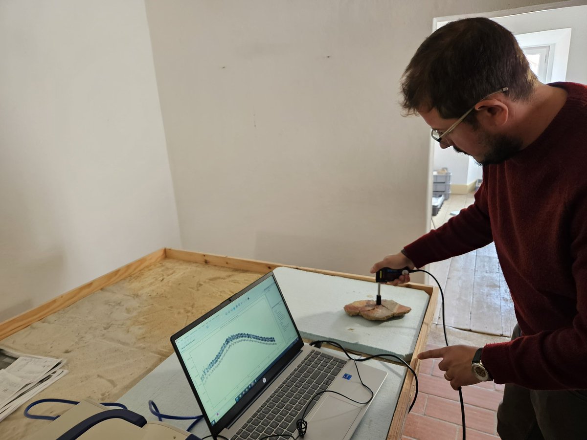 Terminamos la semana en Portugal, en Evora, dándole horas al nuevo equipo Raman portátil en el análisis de pigmentos romanos.  <a href="/Fac_CienciasUCO/">Facultad de Ciencias - UCO</a> <a href="/iquema_/">IQUEMA</a>  <a href="/PatriciaUnitUCO/">PatriciaUCO</a>