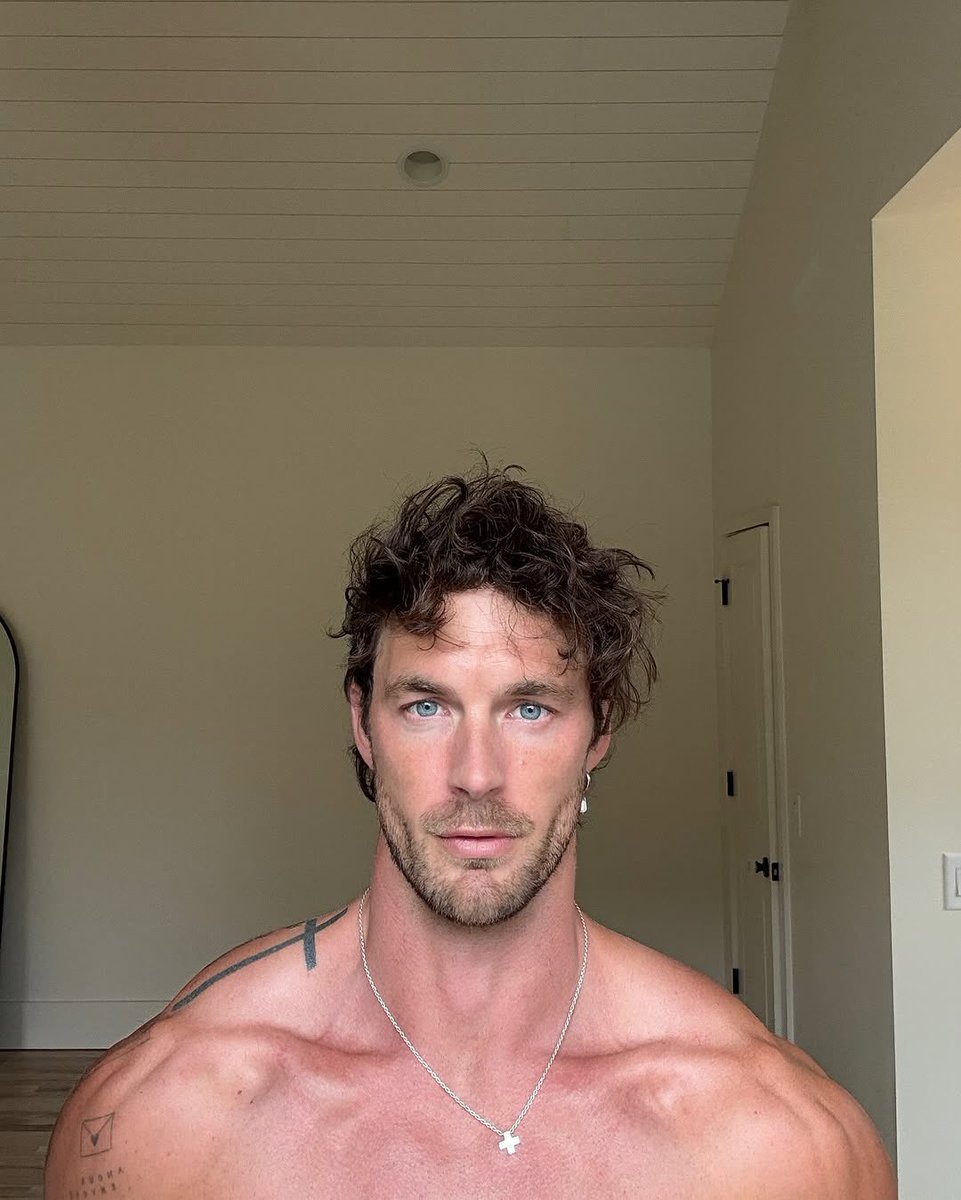 Ryan Marcel (parody) tweet media