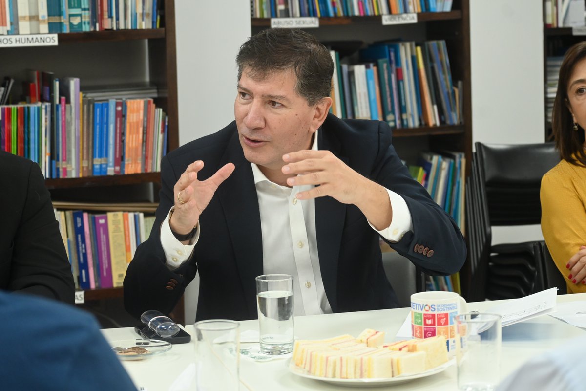 Naciones Unidas PY tweet media