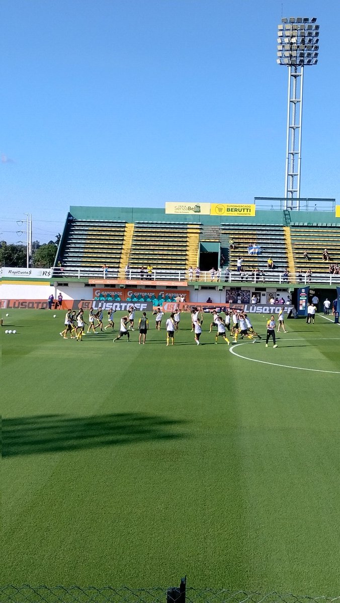 Listos!!
Defensa vs Tigre
🎧🎙️ #halconesypalomas