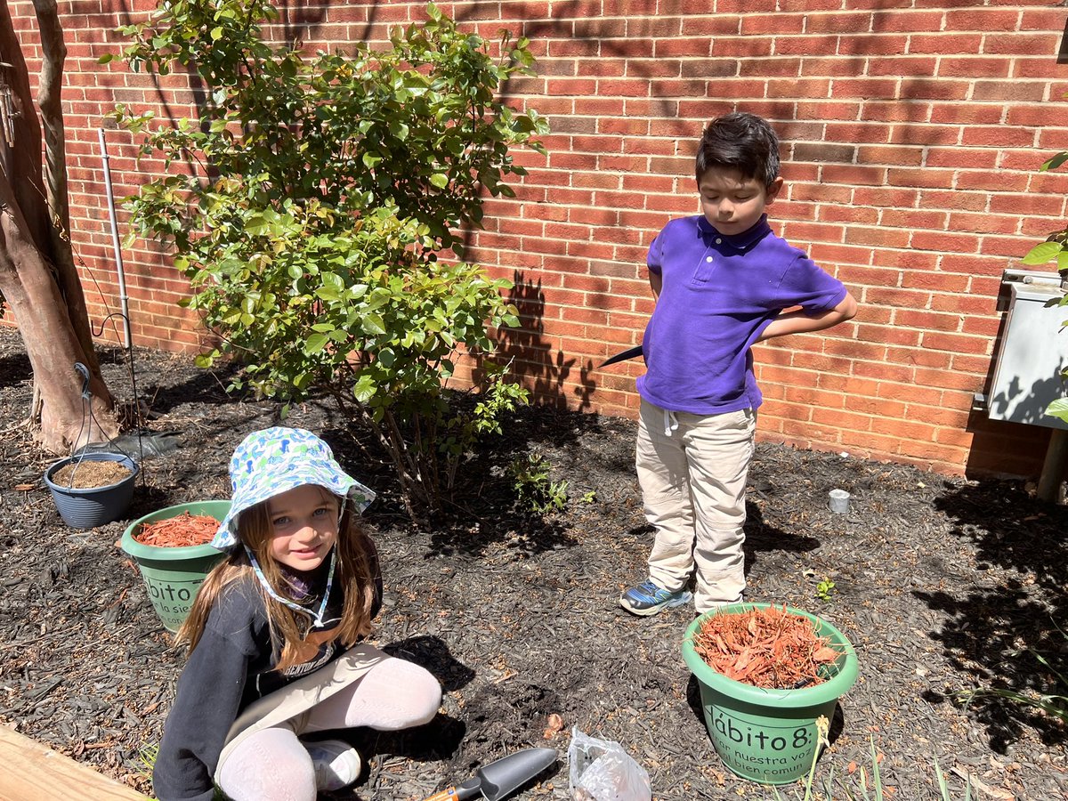 Benton Heights ESA (@bentonheightses) on Twitter photo Beautiful day for our garden club to get their hands dirty. <a href="/UCPSNC/">Union County Public Schools</a> <a href="/AGHoulihan/">Andrew G. Houlihan</a> <a href="/aestinch/">Amanda Stinchcomb</a> <a href="/boatcandice/">Candice Boatright</a> #TeamUCPS Beautiful day for our garden club to get their hands dirty. <a href="/UCPSNC/">Union County Public Schools</a> <a href="/AGHoulihan/">Andrew G. Houlihan</a> <a href="/aestinch/">Amanda Stinchcomb</a> <a href="/boatcandice/">Candice Boatright</a> #TeamUCPS