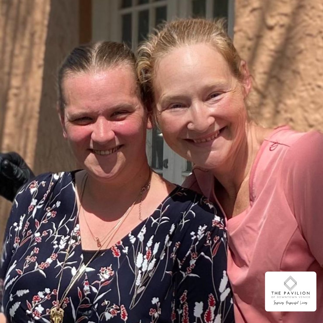 venicecenterl's tweet photo. 🔥🍔 Friday BBQ Fun! Residents enjoyed a delicious Friday afternoon barbecue, with our amazing cooks Ashley and Danielle working the grill! 🌞🍗 Staff and residents soaked up the beautiful day together. ❤️

#FridayBBQ #GrillMasters #GoodFoodGreatCompany #SunnyDays #CommunityJoy https://t.co/p5rirxyZhY