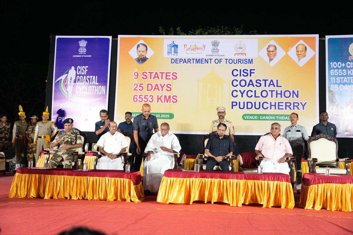 LGov_Puducherry's tweet photo. Acclaimed the remarkable initiative by #CISF, the #CISFCoastalCyclothon2025 to enhance awareness among coastal communities about significance of #coastal #security. #SafeCoast, #ProsperousIndia
@rashtrapatibhvn @narendramodi @AmitShah @PIB_India @mygovindia @HMOIndia @CISFHQrs https://t.co/KqqOwlo7kw