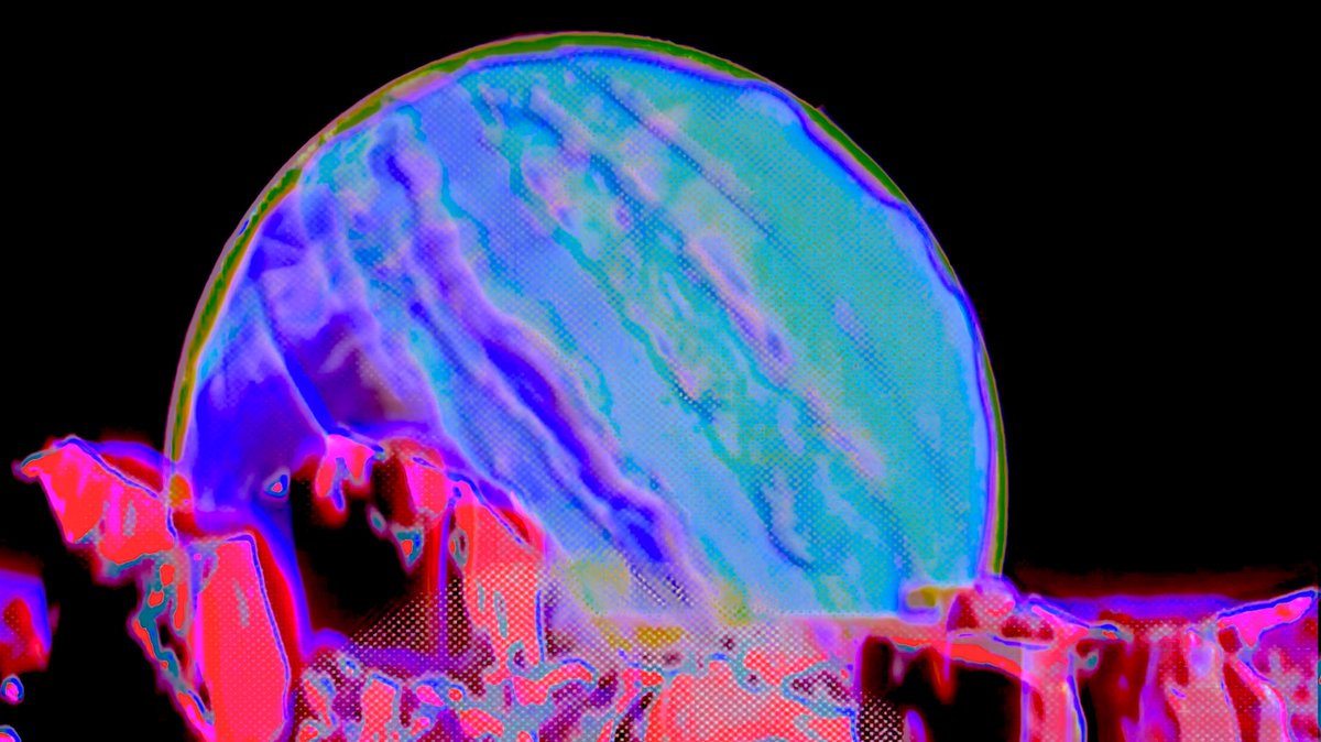 ░░░ON THE EDGE OF THE HORIZON░░░  Navigating Post-Natural Landscapes  Click to visit: …the-edge-of-the-horizon.common.garden Curated by Tina Sauerlaender
@tinissima1
<a href="/vr_radiance/">RadianceVR</a>
 &amp; Diane Drubay 
<a href="/blueshift_now/">Blueshift</a>

<a href="/objktcom/">objkt</a>

objkt.com/collections/ex…