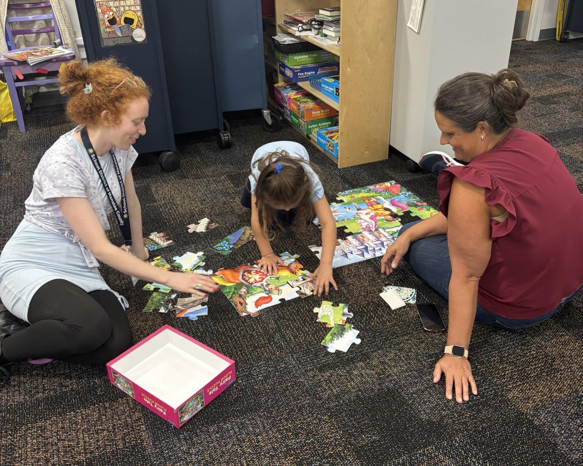 Kindergarten Round-Up at Moody Elementary was a huge success this week! Do you have a child turning five years old on or before September 1st? Let us help get them registered for school!  

Visit manateeschools.com/registration and learn how to receive a free kindergarten readiness bag.