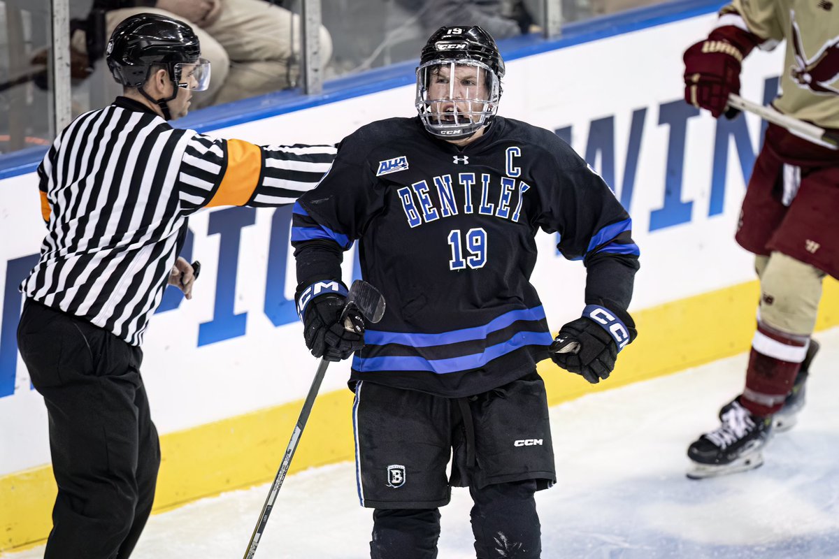 Ethan Leyh celebrates his 2nd period goal