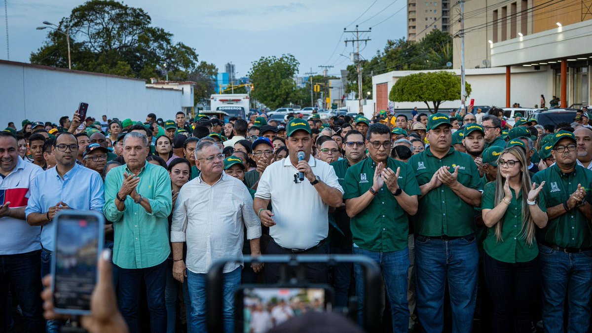 sedeparmcbo_'s tweet photo. ¡Soluciones para el transporte público! Las cuatro líneas beneficiadas son: Delicias, en modalidad bus y carrito por puesto; La Rotaria microbús, y Circunvalación 2, carrito por puesto. https://t.co/9c8M8vsBP4 https://t.co/uM6cDbFU2K