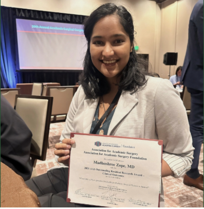 UAB General Surgery Resident Dr. Madhushree Zope has been selected for the <a href="/AcademicSurgery/">Assoc4AcademicSurgery</a> Outstanding Research Resident Award at #ASC2025! Congratulations!

🖥️ Learn more about Dr. Zope's research here: bit.ly/4iFQI8C.