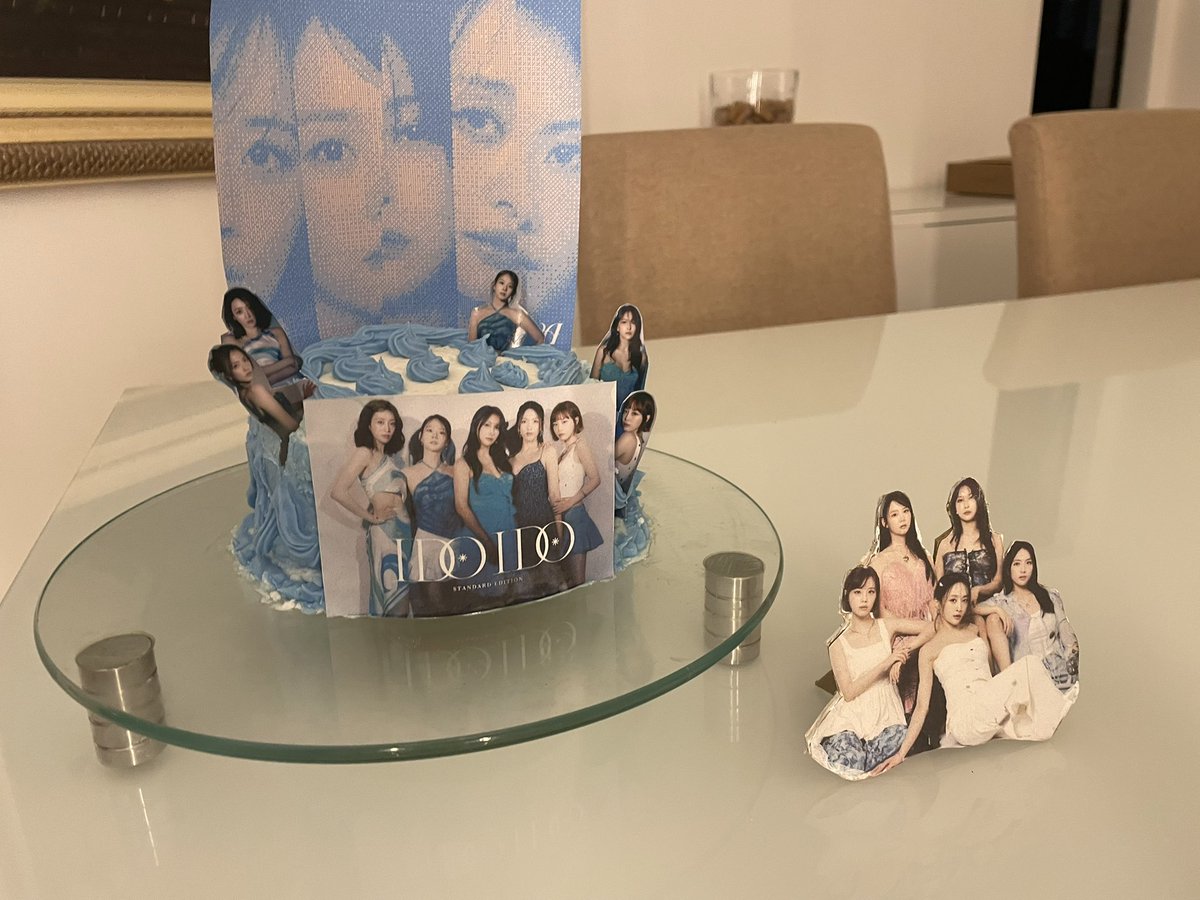 KARA_18th_Anniversary - Cerca / X