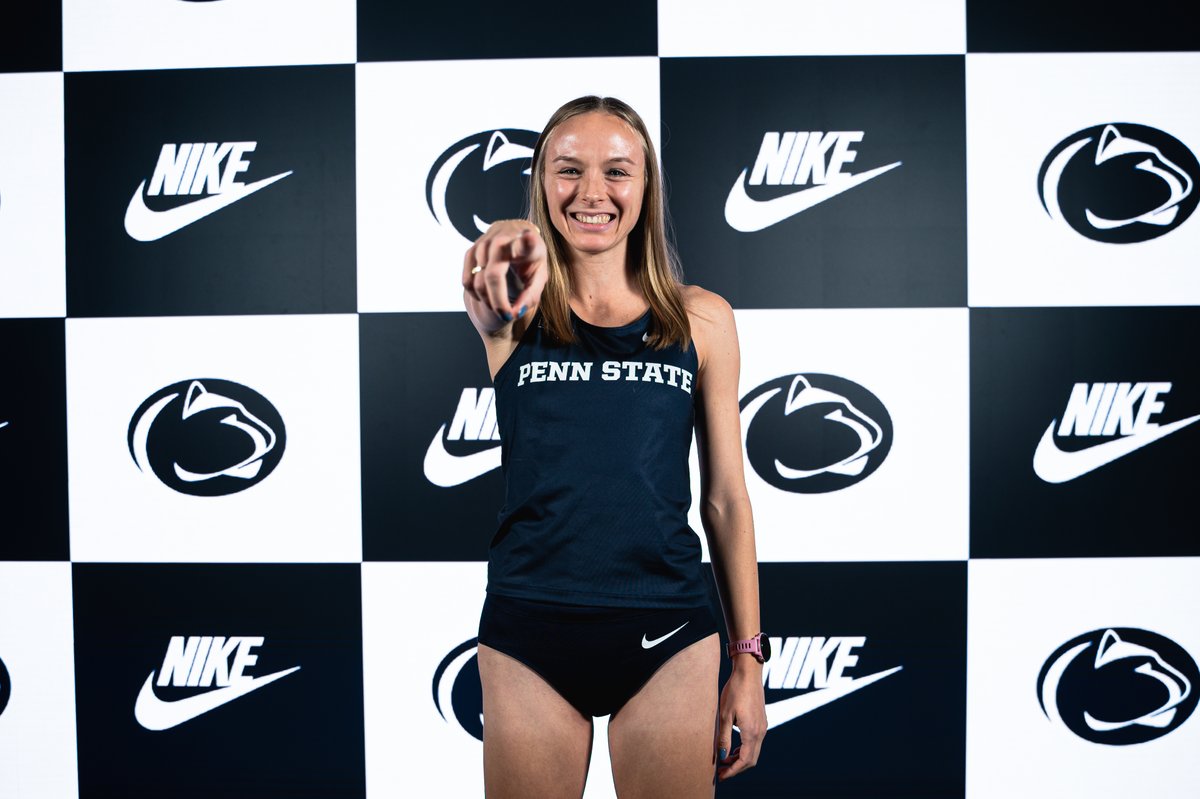 Women's 1500m 

Maddie Ullom comes in third place, just behind Kane, recording a 4:13.92 to replace her own No. 4 mark in Penn State program history! 

#weare | #PSU | #PSUTF