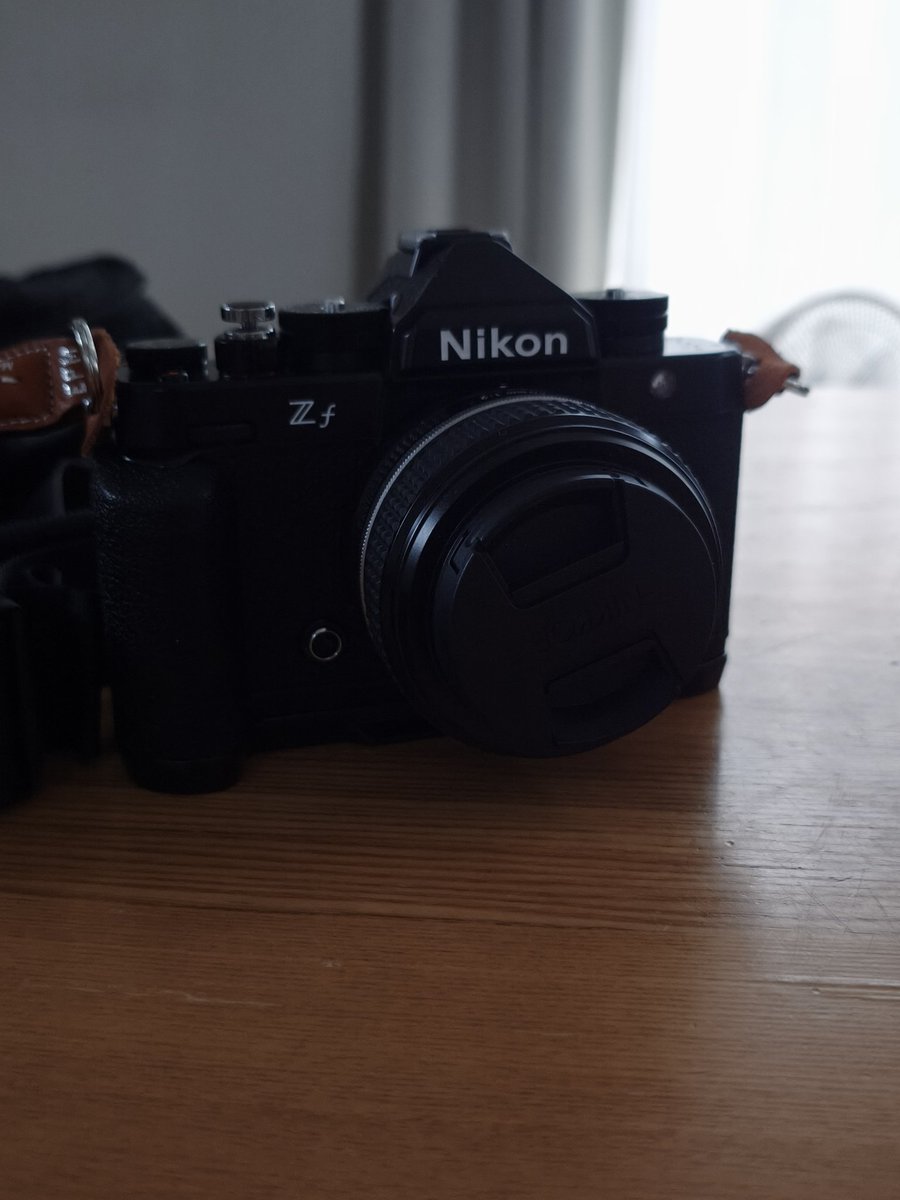 junyahectic's tweet photo. 10年ぶりに一眼カメラ購入😊
#Zf #nikonzf #Nikon https://t.co/C9WniLuMyF