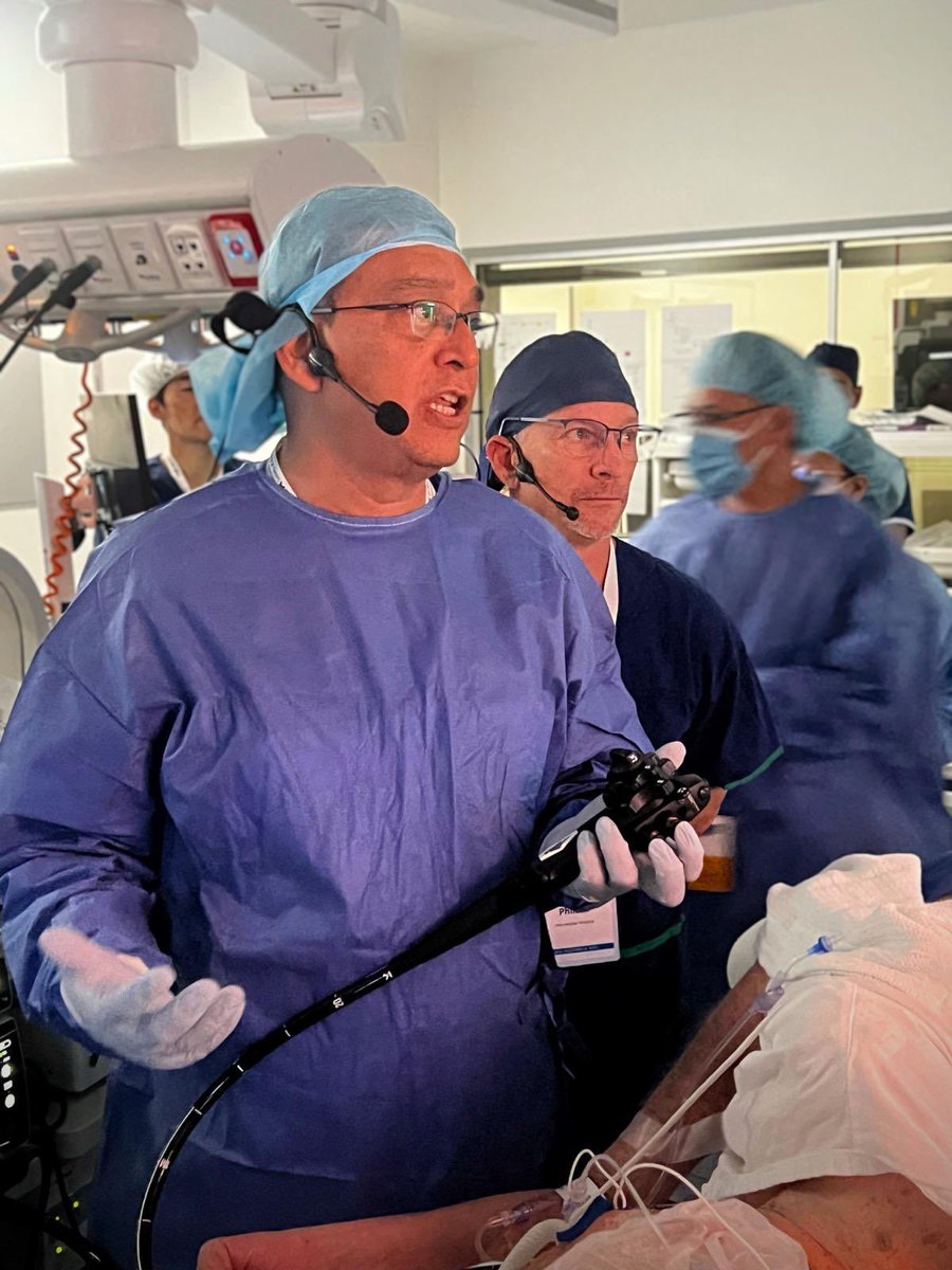 CanberraEndo's tweet photo. Some of the wonderful team working the live cases today at The Canberra Hospital! #EUSAustralia https://t.co/jRjiL37nmM