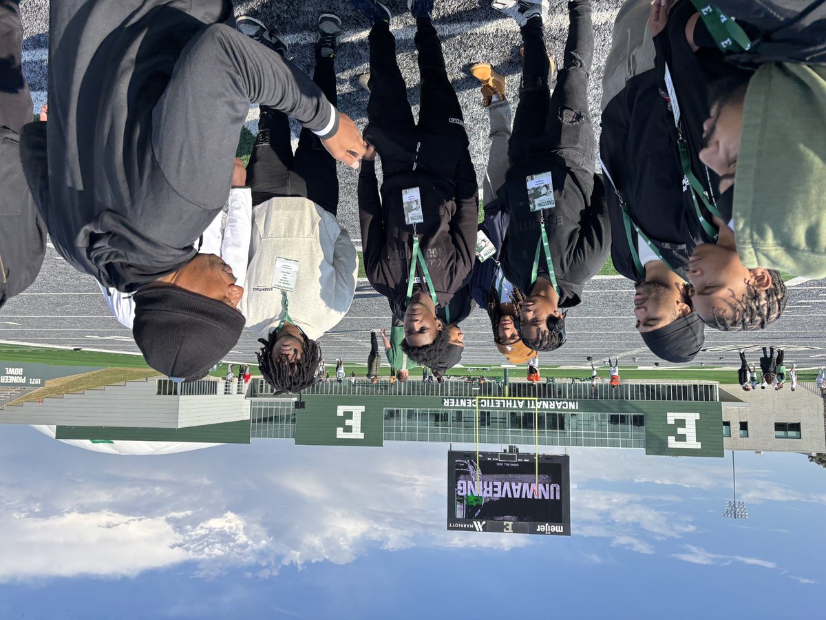 Had an amazing time today at Eastern <a href="/EMUFB/">Eastern Michigan Football</a> <a href="/Coach_Creighton/">Chris Creighton</a> <a href="/CoachWiesehan/">Chris Wiesehan</a> <a href="/cobrown58/">cornell brown</a> <a href="/CoachNDavis79/">Coach Nick Davis</a>