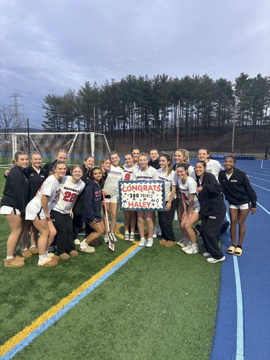 Congrats to Sophomore Midfielder Haley Washall, who reached 200 career points today, with her 8 goal performance vs Bronxville. We are proud of you!