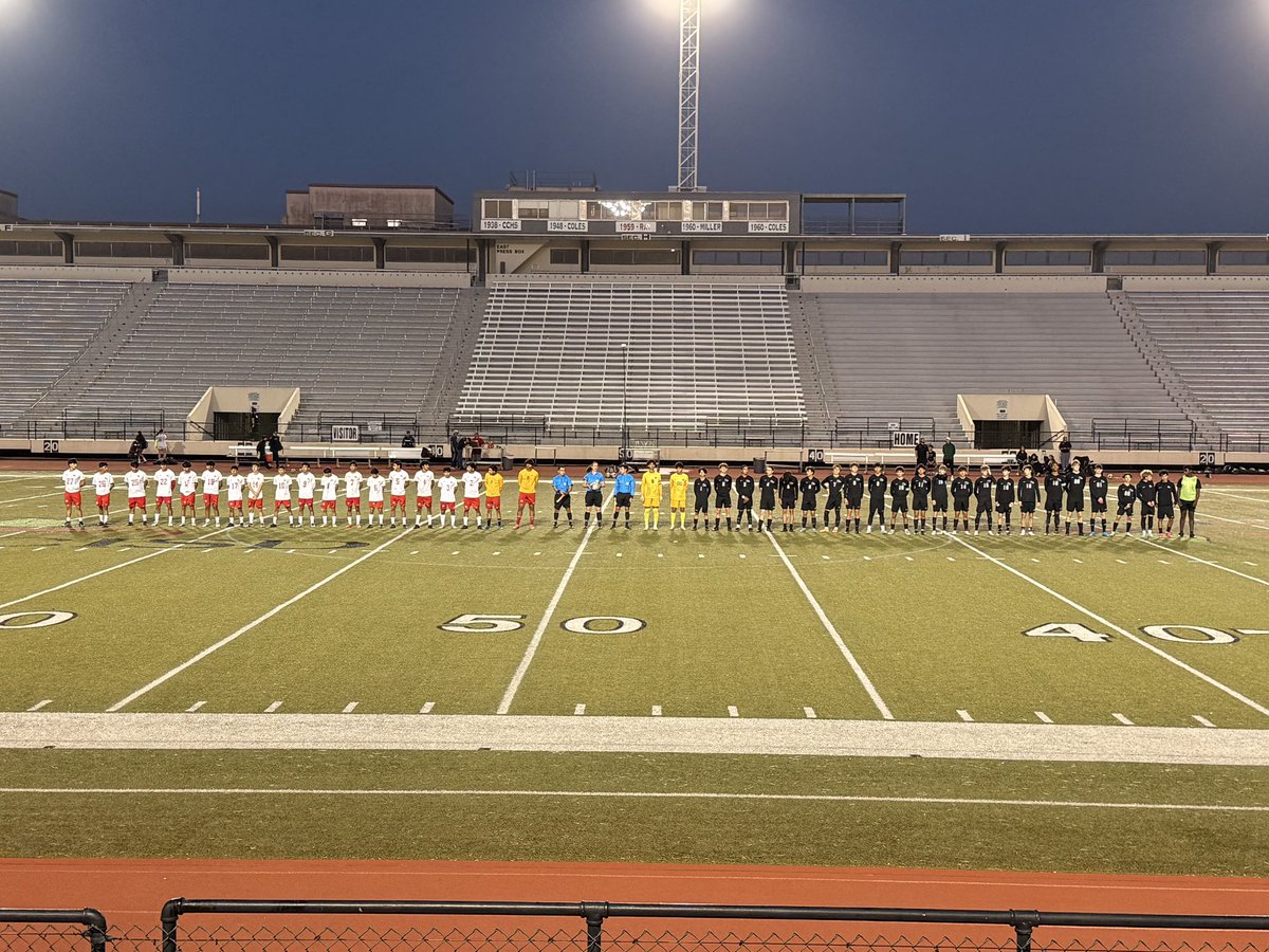 Boys vs Juarez-Lincoln is starting now!!