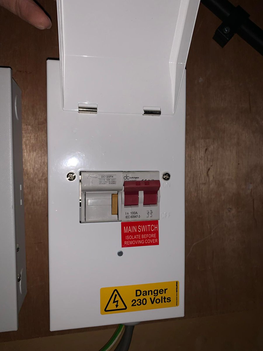 reelectrical's tweet image. Estimating Costs for Rewiring Projects
================================

Flat From: £2500/1-Bed Flat
House From: £4000 2-Bed House
House From: £7000/ 5-Bed Hous Call us today on 0800 774 7951 
________________________________________
#Electricalrewire
#Consumerunitreplacement