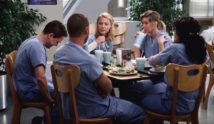 Te van a criticar por todo, tú comienza a ver Grey’s Antomy por milésima vez.