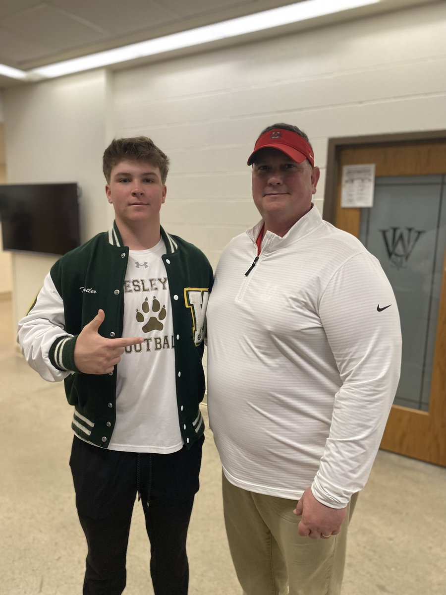 Tab Butler (@tabbutler_08) on Twitter photo I had a great campus visit today with <a href="/washufootball/">WashU Football</a> ‼️Thank you to the coaching staff and especially <a href="/MuellerFBCoach/">Scott Mueller</a> for the invitation and a great presentation. <a href="/CoachAaronKeen/">Aaron Keen</a> <a href="/thereal_dave_T/">Coach David Tolbert</a> <a href="/coachfish42/">Jeff Fisher</a> <a href="/CoachWild15/">Marty Wild</a> <a href="/WesleyanFB97/">Wesleyan Football</a> <a href="/SCOT_FB/">Small College Football Offer Tracker</a> <a href="/PrepRedzoneGA/">Prep Redzone Georgia</a> <a href="/MCDSeigler/">(Mr./Coach/Dr.) Brandon Seigler, Ph.D., Ed.S. 🇺🇸</a> I had a great campus visit today with <a href="/washufootball/">WashU Football</a> ‼️Thank you to the coaching staff and especially <a href="/MuellerFBCoach/">Scott Mueller</a> for the invitation and a great presentation. <a href="/CoachAaronKeen/">Aaron Keen</a> <a href="/thereal_dave_T/">Coach David Tolbert</a> <a href="/coachfish42/">Jeff Fisher</a> <a href="/CoachWild15/">Marty Wild</a> <a href="/WesleyanFB97/">Wesleyan Football</a> <a href="/SCOT_FB/">Small College Football Offer Tracker</a> <a href="/PrepRedzoneGA/">Prep Redzone Georgia</a> <a href="/MCDSeigler/">(Mr./Coach/Dr.) Brandon Seigler, Ph.D., Ed.S. 🇺🇸</a>
