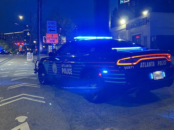 Atlanta Rapper Young Scooter, also known as Kenneth Edward Bailey, was reportedly shot by POLICE today. Our heartfelt condolences go out to his family and friends. RIP Street 💔🕊️