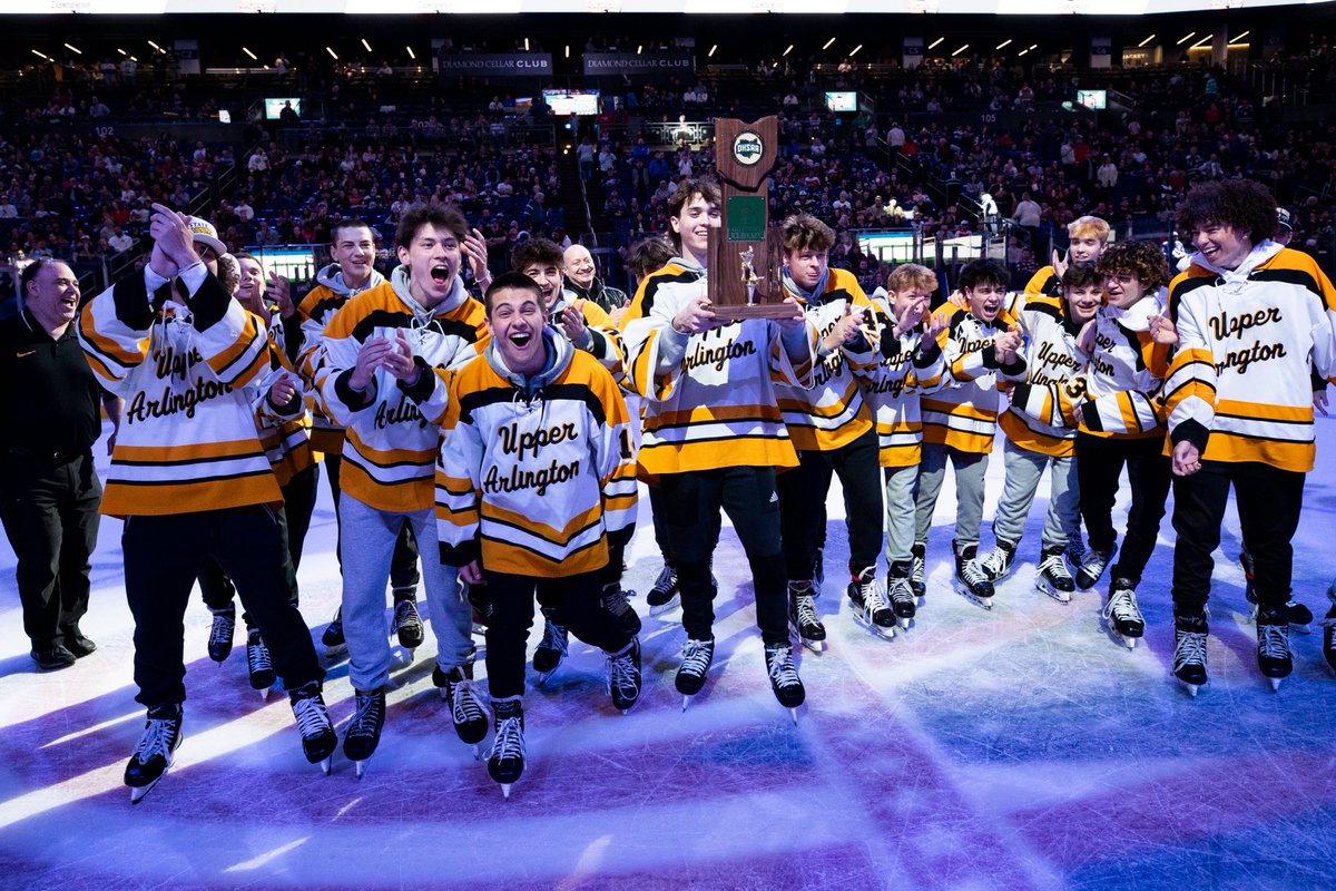 Columbus Blue Jackets (@bluejacketsnhl) on Twitter photo VICTORY LAP 🏆
The <a href="/UA_Ice_Hockey/">Golden Bears Hockey</a> team was back on the ice tonight to continue their State Championship celebrations! VICTORY LAP 🏆
The <a href="/UA_Ice_Hockey/">Golden Bears Hockey</a> team was back on the ice tonight to continue their State Championship celebrations!