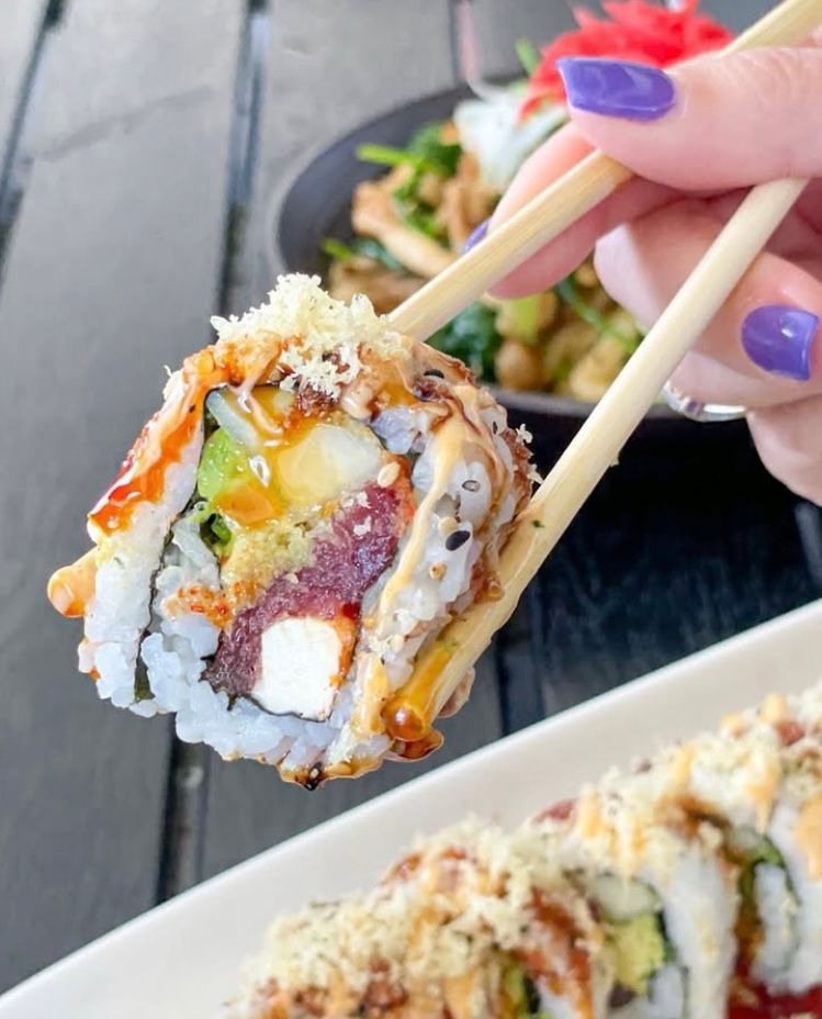 FtLauderdaleMag's tweet photo. Let the good times roll 🍣 

#FLMag #fortlauderdalemagazine #fortlauderdale #ftlauderdale #solauderdale #foodie #food #friday #tgif #friyay #happyhour #phatboysushi #phatboy #southflorida #florida #ftl #fll #march #visitflorida #visitlauderdale #laudy #lauderdale #fun https://t.co/m4uUbGQxIE