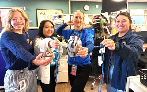 IHB_Minneapolis's tweet image. 💙 Colorectal cancer can be prevented through screening—and early detection saves lives. If you’re 45 or older, talk to your provider!.

Call 612-721-9800 to schedule your screening.
#MyIHB #ColorectalCancerAwareness #NativeHealthMatters #ScreeningSavesLives