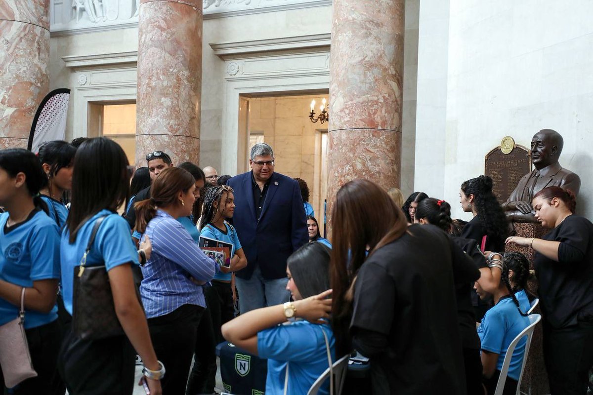 Cámara de Representantes de Puerto Rico tweet media