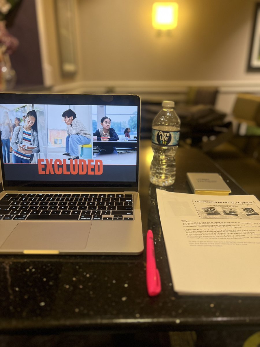 salflores10's tweet image. Preparing for tomorrow’s presentation—nothing like a quiet place and a great bottle of water to stay focused! #PreparationMode