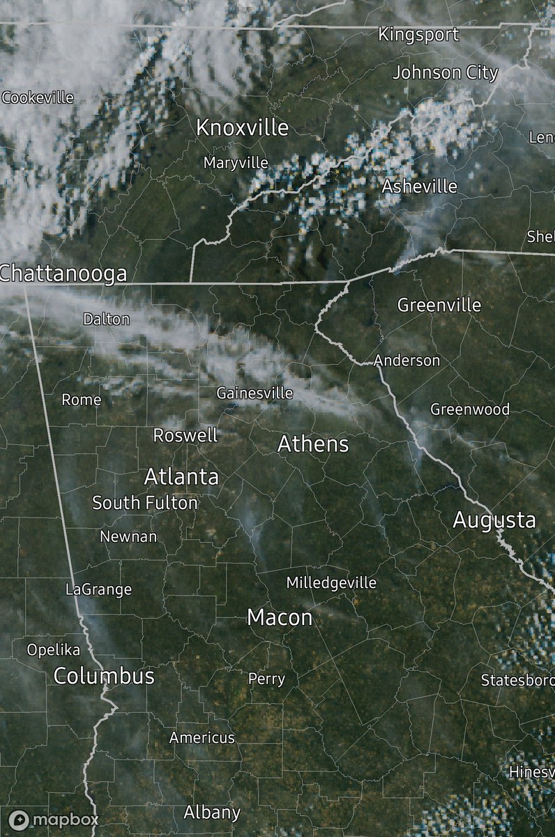 unleashedff295's tweet image. Quite the afternoon in the southeast. The #TableRockFire is once again chugging along north of Greenville, SC. The other fire in the complex, Persimmon Ridge, is to the east but with reduced activity today. The Big Ridge Fire, which nearly doubled in size yesterday, is visible to