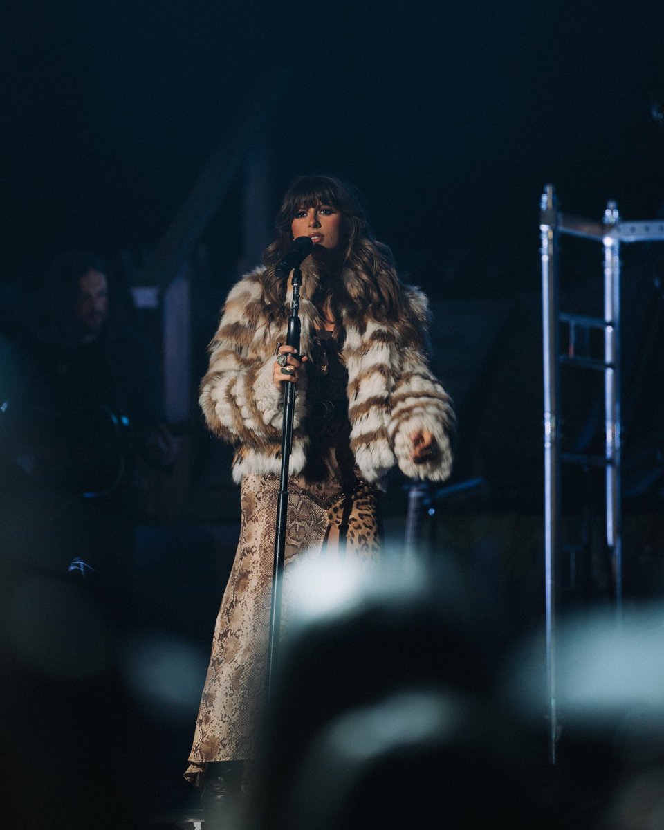 night one of the damn country music tour