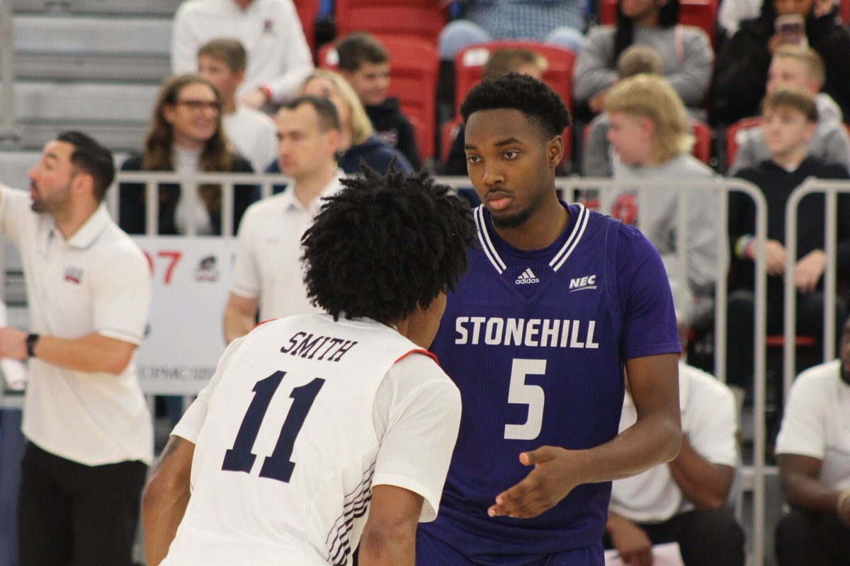 The Portal Report (@theportalreport) on Twitter photo Robert Morris guard D.J. Smith has entered the transfer portal, he told <a href="/ThePortalReport/">The Portal Report</a>.
Smith averaged 9.1 PPG, 2.3 RPG, and 3.2 APG this year.
MORE: robertmorrissportsnow.com/robert-morris-… Robert Morris guard D.J. Smith has entered the transfer portal, he told <a href="/ThePortalReport/">The Portal Report</a>.
Smith averaged 9.1 PPG, 2.3 RPG, and 3.2 APG this year.
MORE: robertmorrissportsnow.com/robert-morris-…