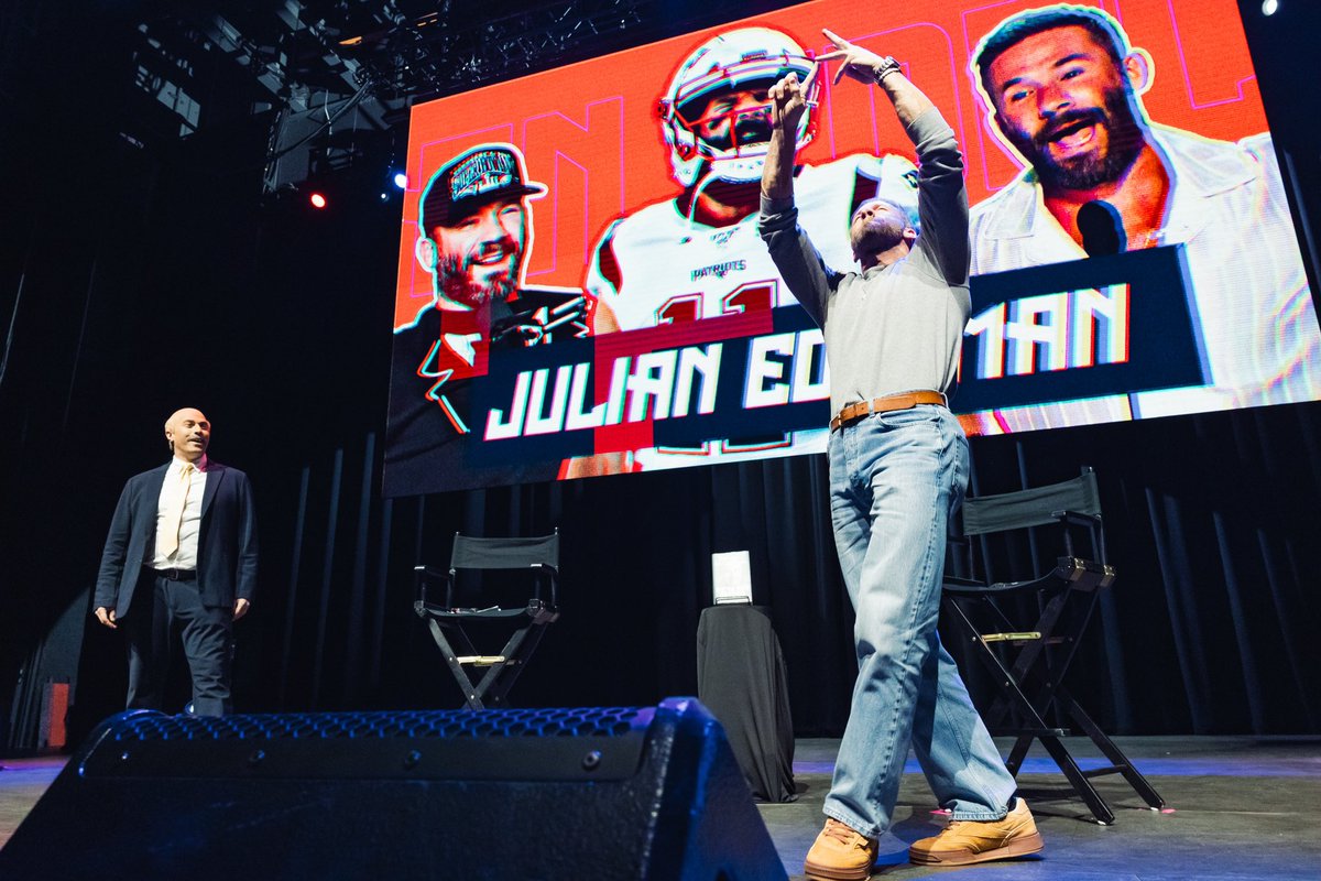 DR. PHIL LIVE in Boston last night was🔥
<a href="/mattrife/">Matt Rife</a> <a href="/kamsoofunny/">Kam Patterson</a> <a href="/Edelman11/">Julian Edelman</a>