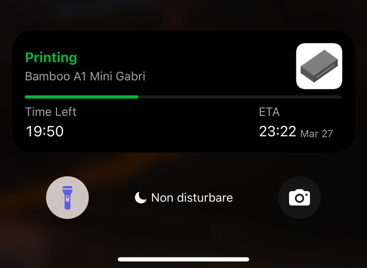 gabrielecelata's tweet photo. Finalmente con la nuova versione di Bambu Hendy, hanno aggiunto la live activitity. 😍 https://t.co/2KgIenH2pO