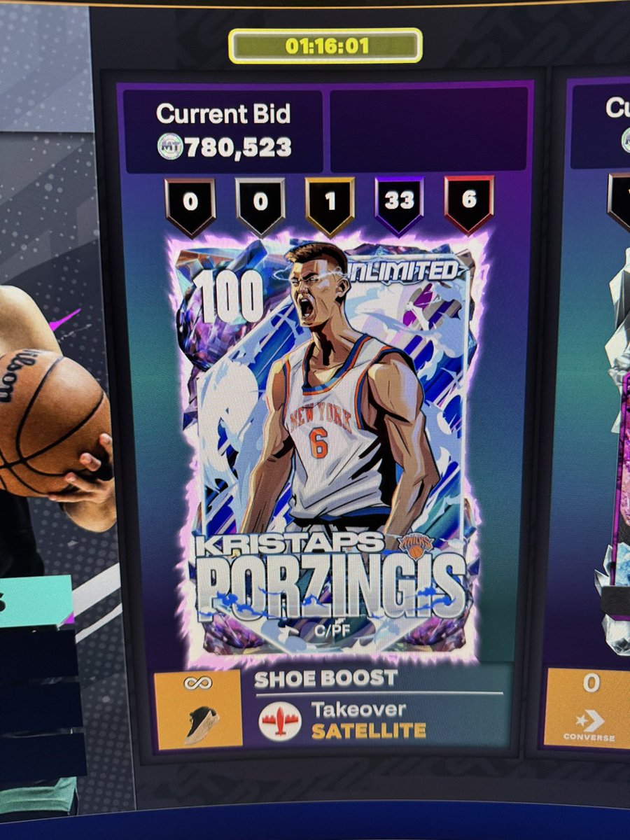 Matt_Patrick25's tweet photo. @Angel_BedRock_ The perfect big with the best legend badges! Go bid him up on Xbox https://t.co/MV8QhF0qNX