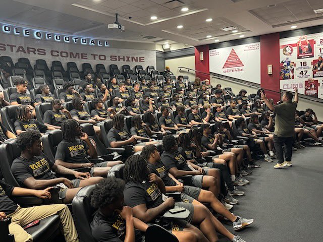 Valdosta Football (@24vhsfootball) on Twitter photo BIG THANKS to <a href="/FSUFootball/">FSU Football</a> for hosting Coach <a href="/shelton_felton/">Coach Shelton Felton</a> & our Varsity Football Players yesterday!!! They enjoyed a tour of the facilities and the opportunity to watch them in action at practice! GO CATS!!! #GONOLES #DATE BIG THANKS to <a href="/FSUFootball/">FSU Football</a> for hosting Coach <a href="/shelton_felton/">Coach Shelton Felton</a> & our Varsity Football Players yesterday!!! They enjoyed a tour of the facilities and the opportunity to watch them in action at practice! GO CATS!!! #GONOLES #DATE