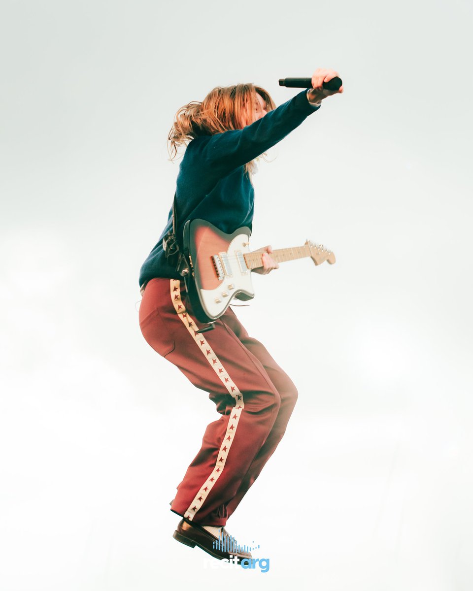 #Fotos | Girl in Red en Argentina

Marie Ulven Ringheim , conocida como La Chica de Rojo, tomó el escenario Flow poco antes de las 18hs, y el público no dejó dudas de que fue uno de los grandes shows de la jornada.

👀 ¿Pudiste verla en el #LollaAR o en su Sideshow en el C?