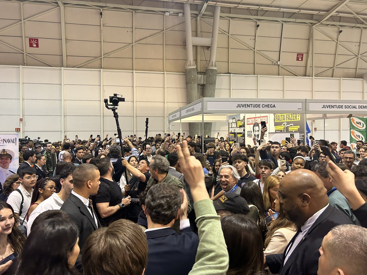 Existe futuro em Portugal! 💪🏼
#chega
#salvarportugal
#andreventura