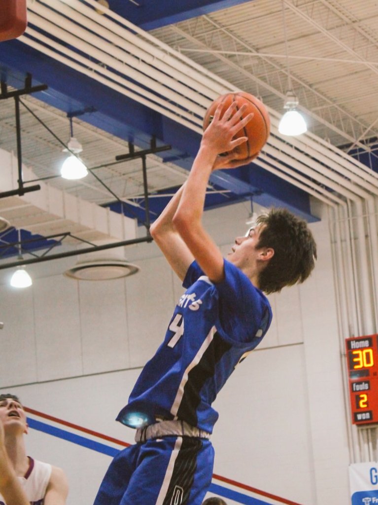 Congratulations to <a href="/Tony_bos3/">Tony Bos</a> on being named to the IBCA Underclassmen All-State Honorable Mention list

🛡️🏀⚔️
