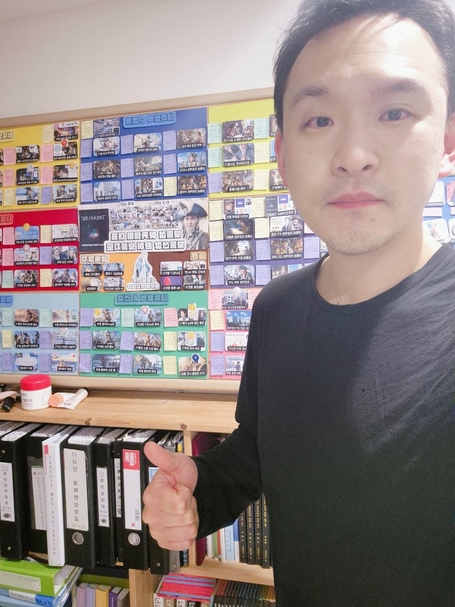 readbranding's tweet photo. 🤠 굿모닝. 보물선장 인사드립니다.
👋 선원님들 행복한 토요일 🎁 전달!

오늘은 강연으로 서울에 올라가는 날 🎶 설렙니다.

<보물지도 대화 100일 챌린지> 57일차~ ❤️ 

보물지도와 셀프칭찬/감사기도 🙏
오늘은 어떤 모험이 기다리고 있을까요? ❤️

새벽 4시30에 일어나 독서 204일차.
🎁선물같은 황금시간 3시간.
⏰지금까지 쌓인 누적시간 612시간.

🧠새벽 독서는 앨런 / 바바라 피즈 작가의 <결국 해내는 사람들의 원칙> 책을 읽습니다.