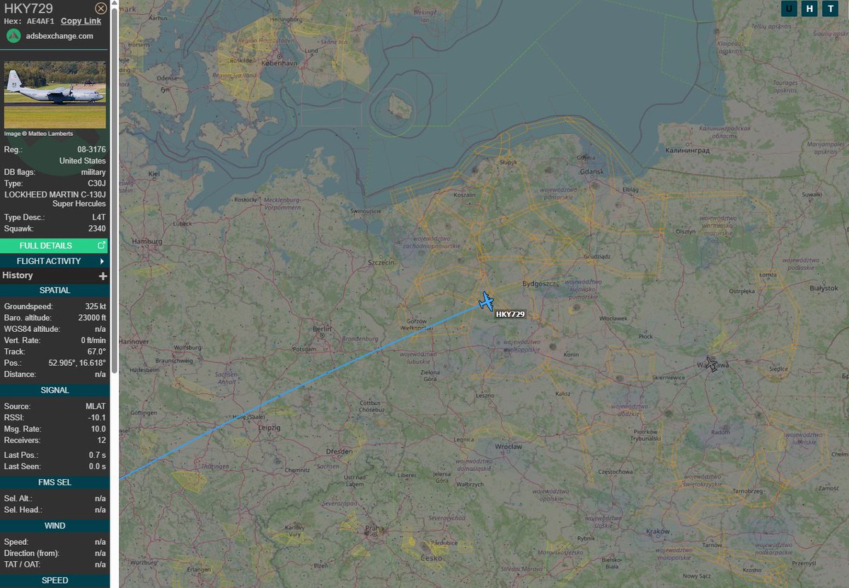 PolishMilRadar's tweet image. ⌚️28.03 23:15LT

Z bazy Rota #LERT w Hiszpanii 🇪🇸, prawdopodobnie do Wilna #EYVI 🇱🇹 leci na FL230 #HKY729 Lockheed Martin C-130J Hercules "08-3176" Sił Powietrznych USA 🇺🇸.
🔗globe.adsbexchange.com/?icao=ae4af1