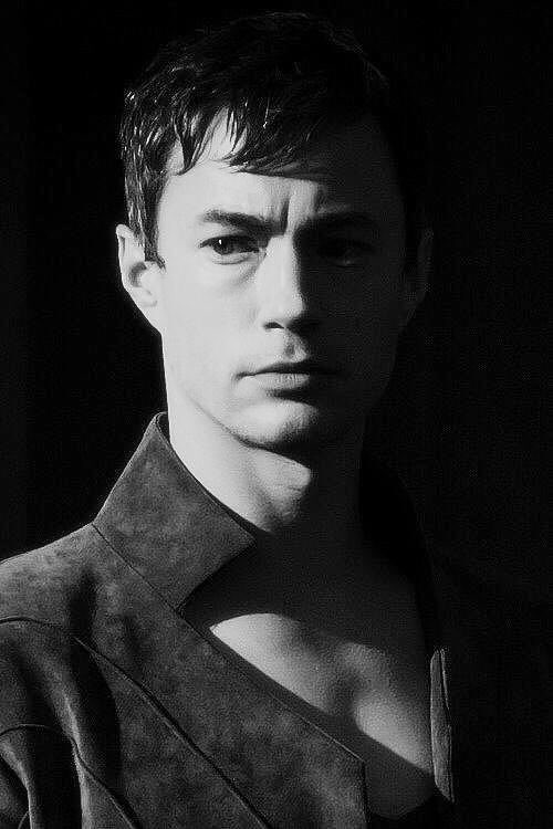 Does any of the Dominion family have a higher resolution file of this photo?